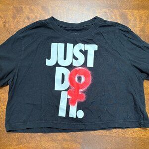 Nike Just Do It cropped t-shirt